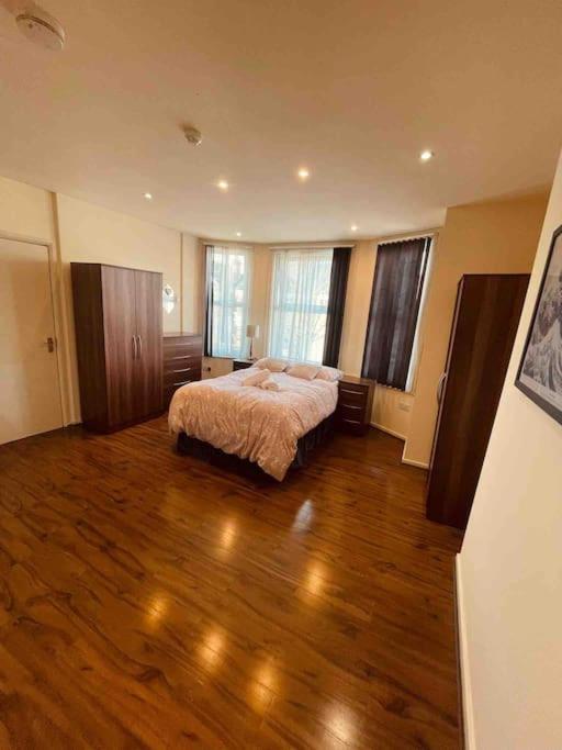 Studio 69 London Exteriör bild