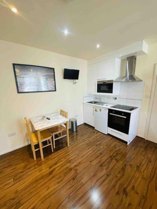 Studio 69 London Exteriör bild